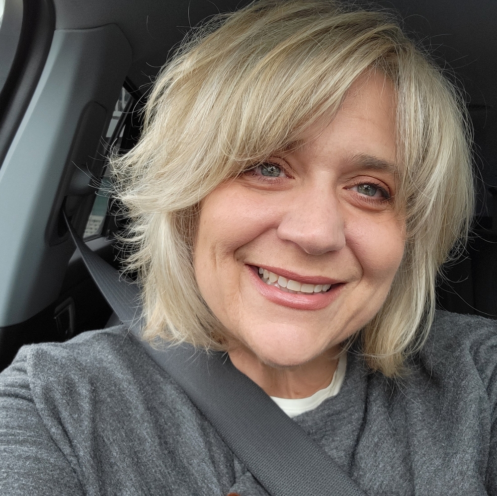 Meet your Posher, Nikki